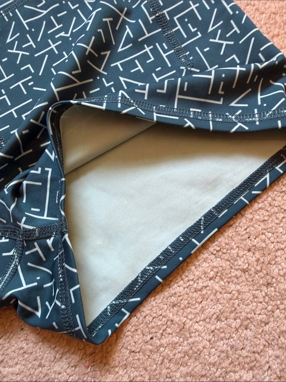 Rabbit 2.5” Speedy Leggy Shorts - Picture 5 of 16
